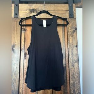 Fabletics Black Cashel Cropped Swing Tank Size Large